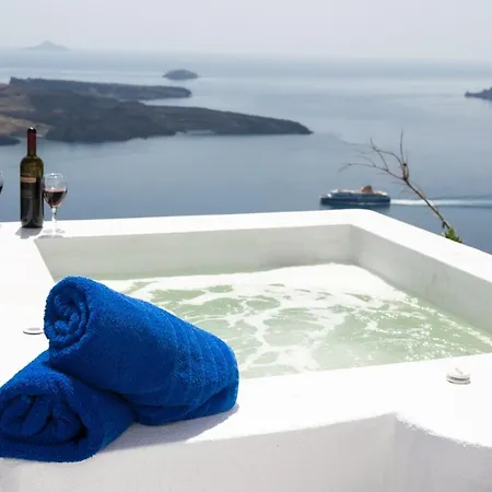 Iatis View Collection * Imerovigli (Santorini)