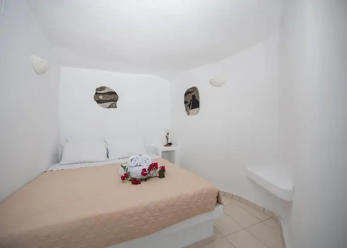 Iatis View Collection * Imerovigli (Santorini)