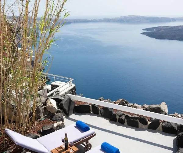 Iatis View Collection * Imerovigli (Santorini)